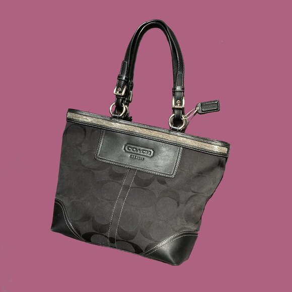 Coach Tote Bag # G06K - 10445. Black w Signature Jacquard, Leather Trim, Beading - Picture 1 of 7
